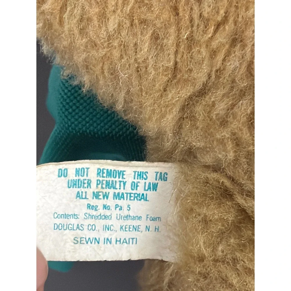 Vintage Douglas Cuddle Toys Teddy Bear Tan Plush Plaid Bow 7.5